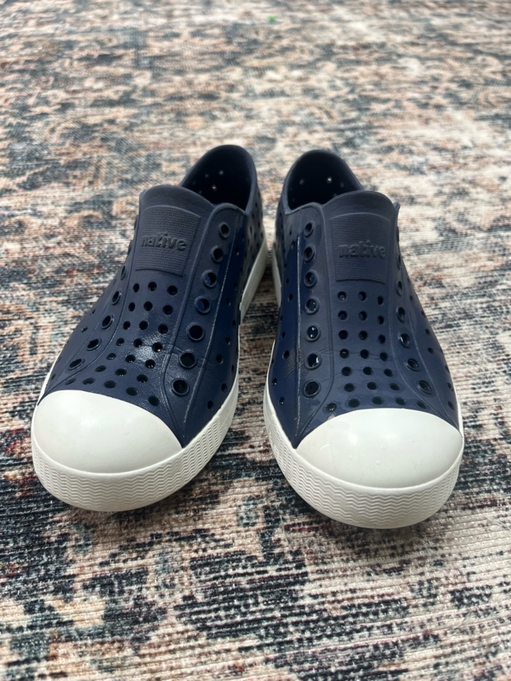 Native Navy Slip-On Jefferson Sneakers C13